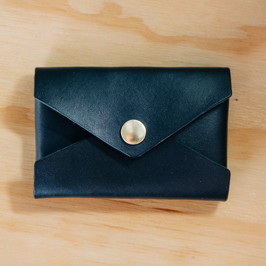 Envelope — Veg Tan — Black
