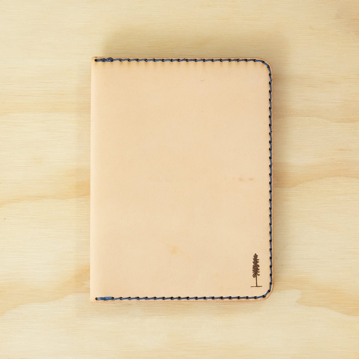Passport — Veg Tan — Natural w/ Indigo Thread