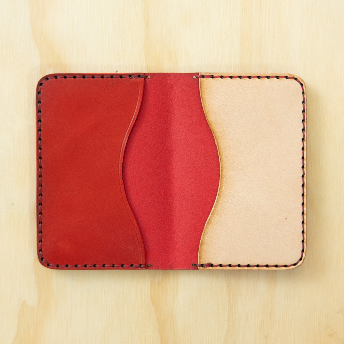 4-Pocket Fold — Veg Tan — Red w/ Natural Pocket